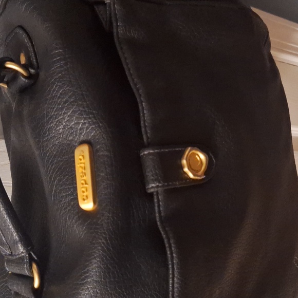 Black Leather Shoulder Bag By Capezio - Picture 3 of 16